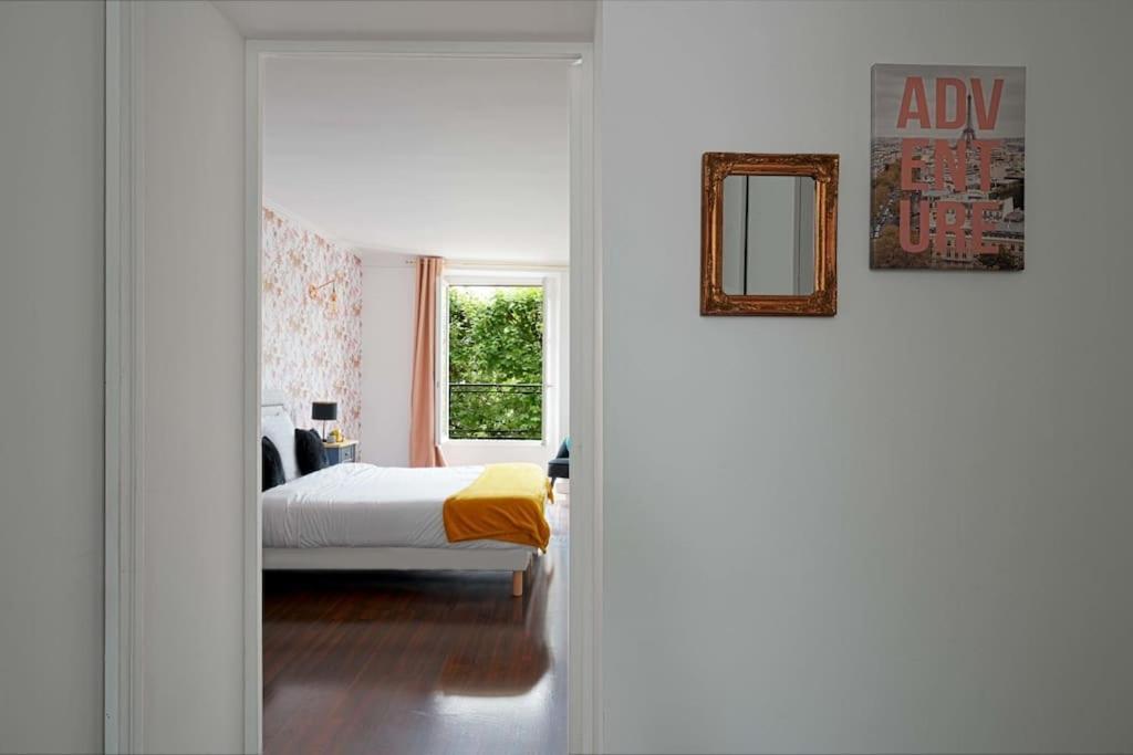 Sublime Appartement -Versailles Buitenkant foto